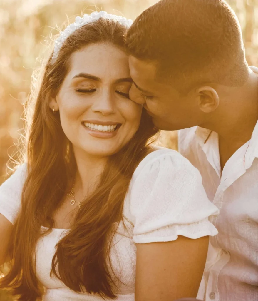 compliments-beauty-girlfriend-make-feel-loved