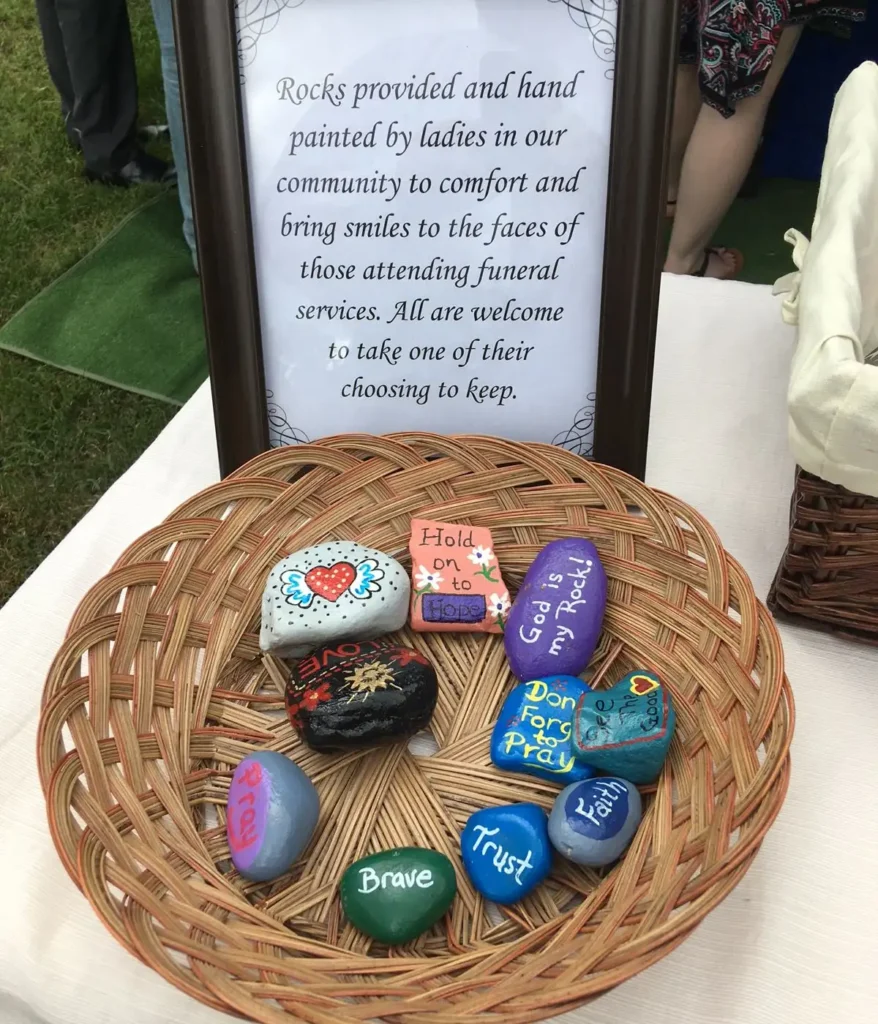funeral-appreciation-messages-memorial-gifts